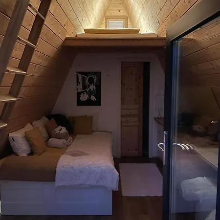Glamping Holiday House With Terrace And Sauna- No Hot Tub- Hisa Oddiha Smarjeske Toplice Exterior foto
