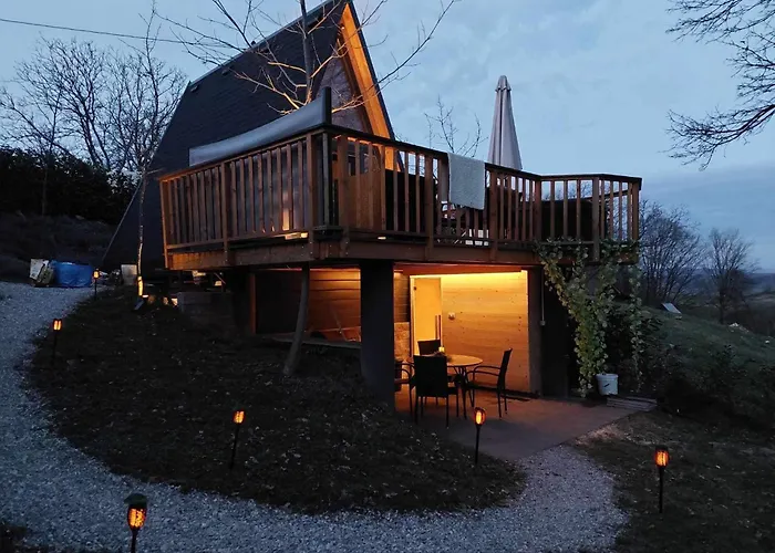 Glamping Holiday House With Terrace And Sauna- No Hot Tub- Hisa Oddiha